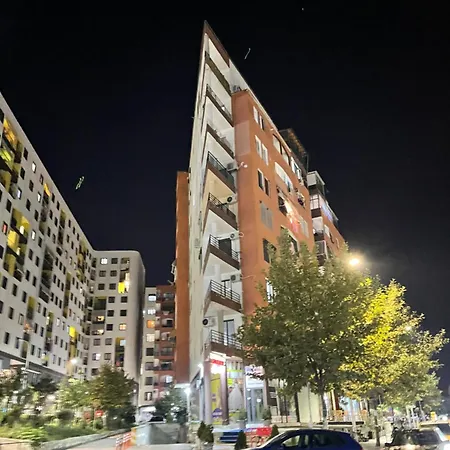 Urban Hideaway Lejlighed Tirana