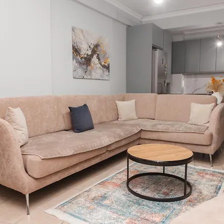 Urban Hideaway Appartamento Tirana
